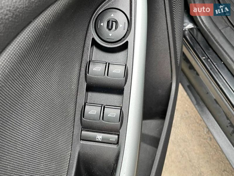 Седан Ford Focus 2013 в Звенигородці фото 29 Седан Ford Focus 2013 в Звенигородці