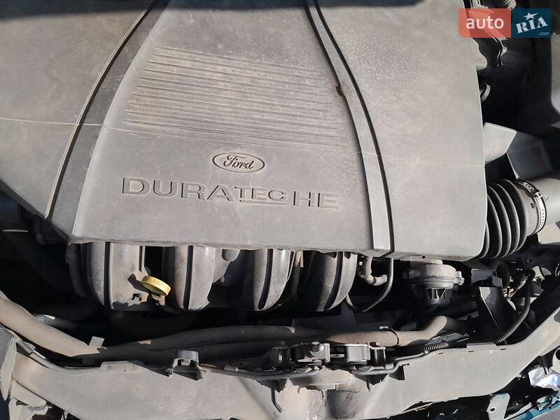 Седан Ford Focus 2007 в Вишневому фото 6 Седан Ford Focus 2007 в Вишневому