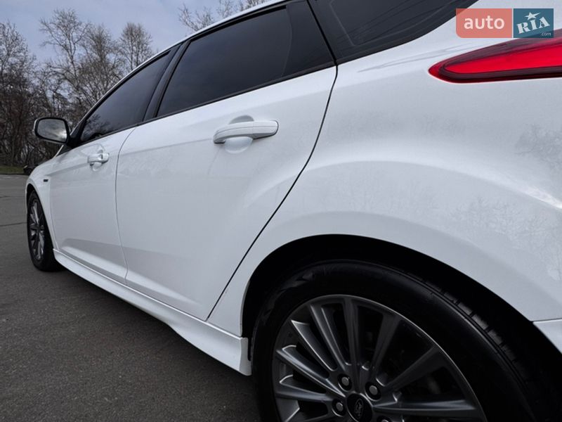Хетчбек Ford Focus 2018 в Києві фото 40 Хетчбек Ford Focus 2018 в Києві