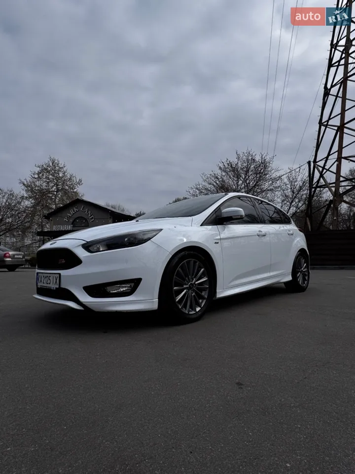 2017 Ford Focus - мініатюра 11
