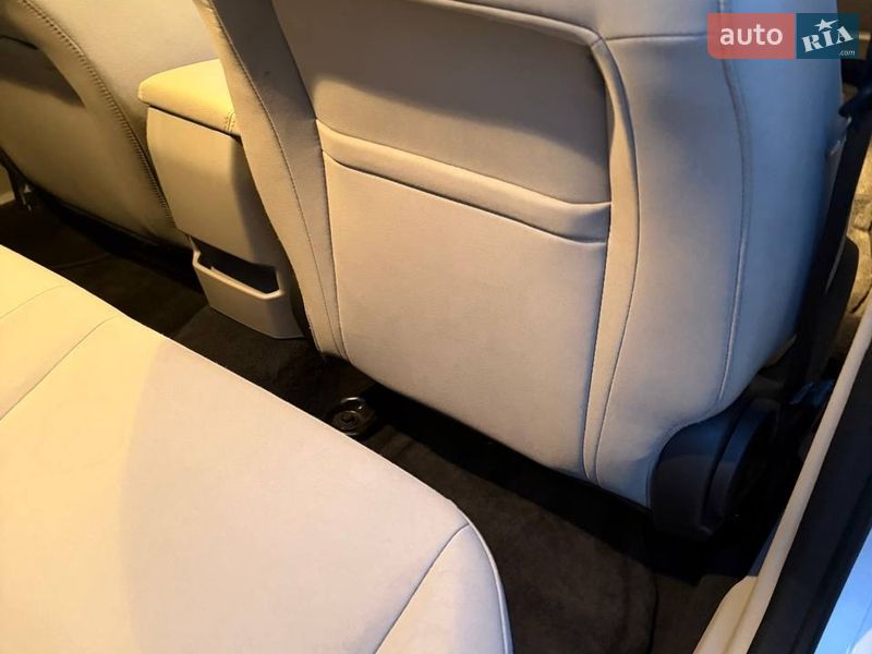 Седан Ford Focus 2015 в Днепре фото 14 Седан Ford Focus 2015 в Днепре