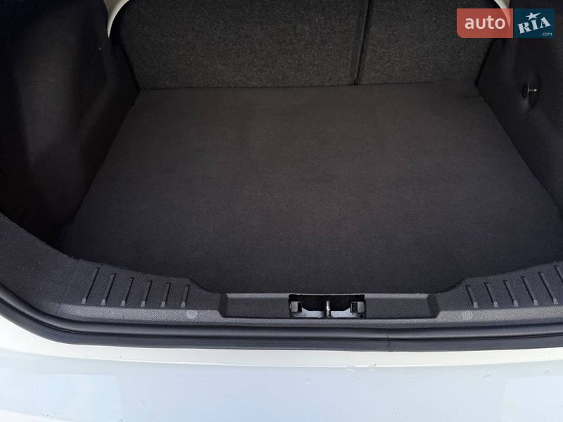 Седан Ford Focus 2015 в Днепре фото 6 Седан Ford Focus 2015 в Днепре