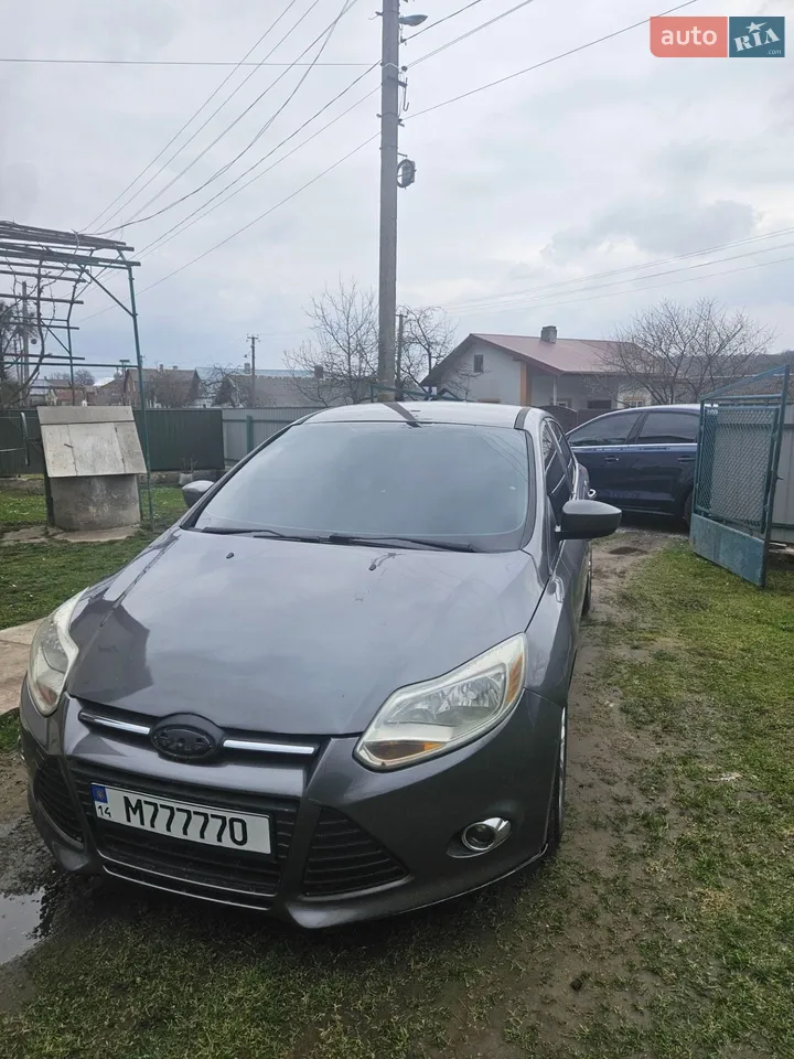 2012 Ford Focus - мініатюра 16