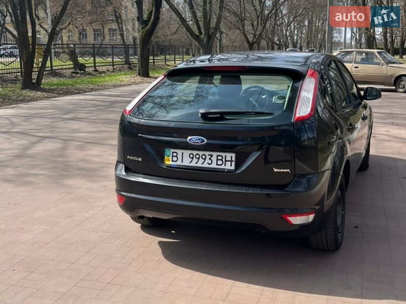 Хэтчбек Ford Focus 2011 в Кременчуге фото 2 Хэтчбек Ford Focus 2011 в Кременчуге