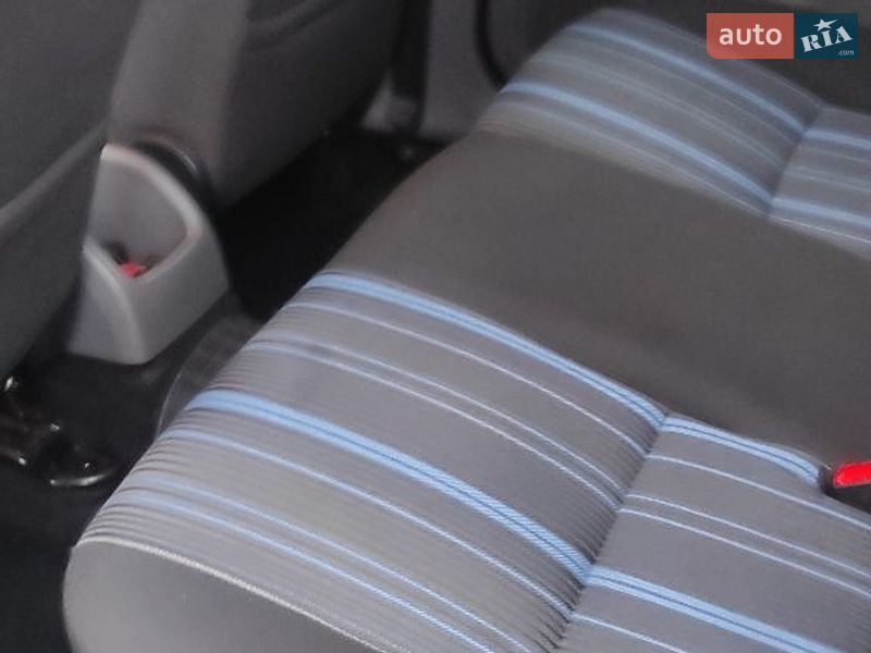 Універсал Ford Focus 2008 в Люботині фото 17 Універсал Ford Focus 2008 в Люботині