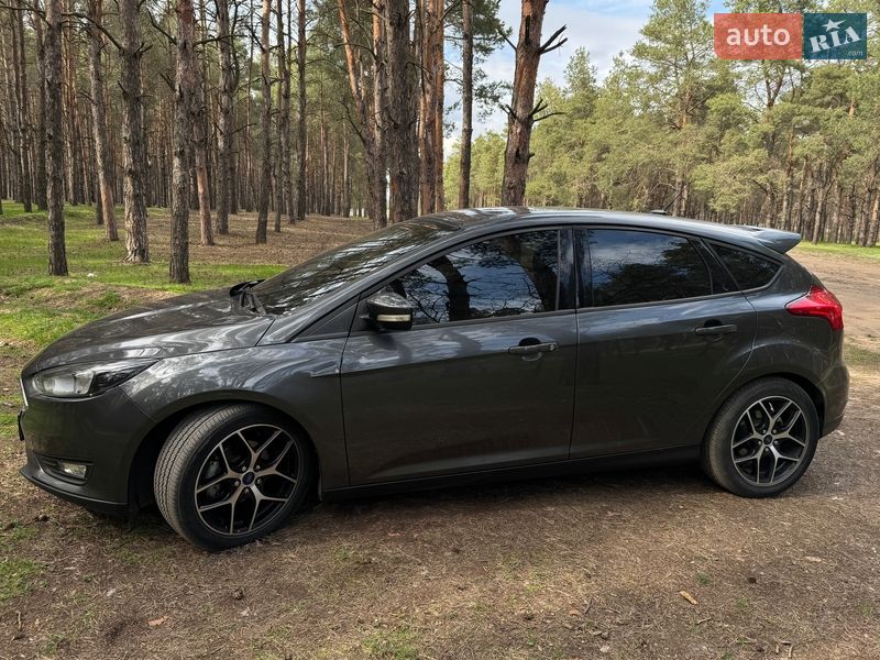Хэтчбек Ford Focus 2017 в Николаеве фото 4 Хэтчбек Ford Focus 2017 в Николаеве