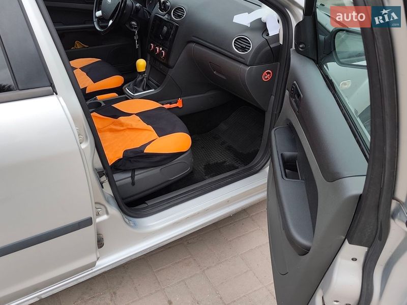 Універсал Ford Focus 2005 в Хмельницькому фото 3 Універсал Ford Focus 2005 в Хмельницькому