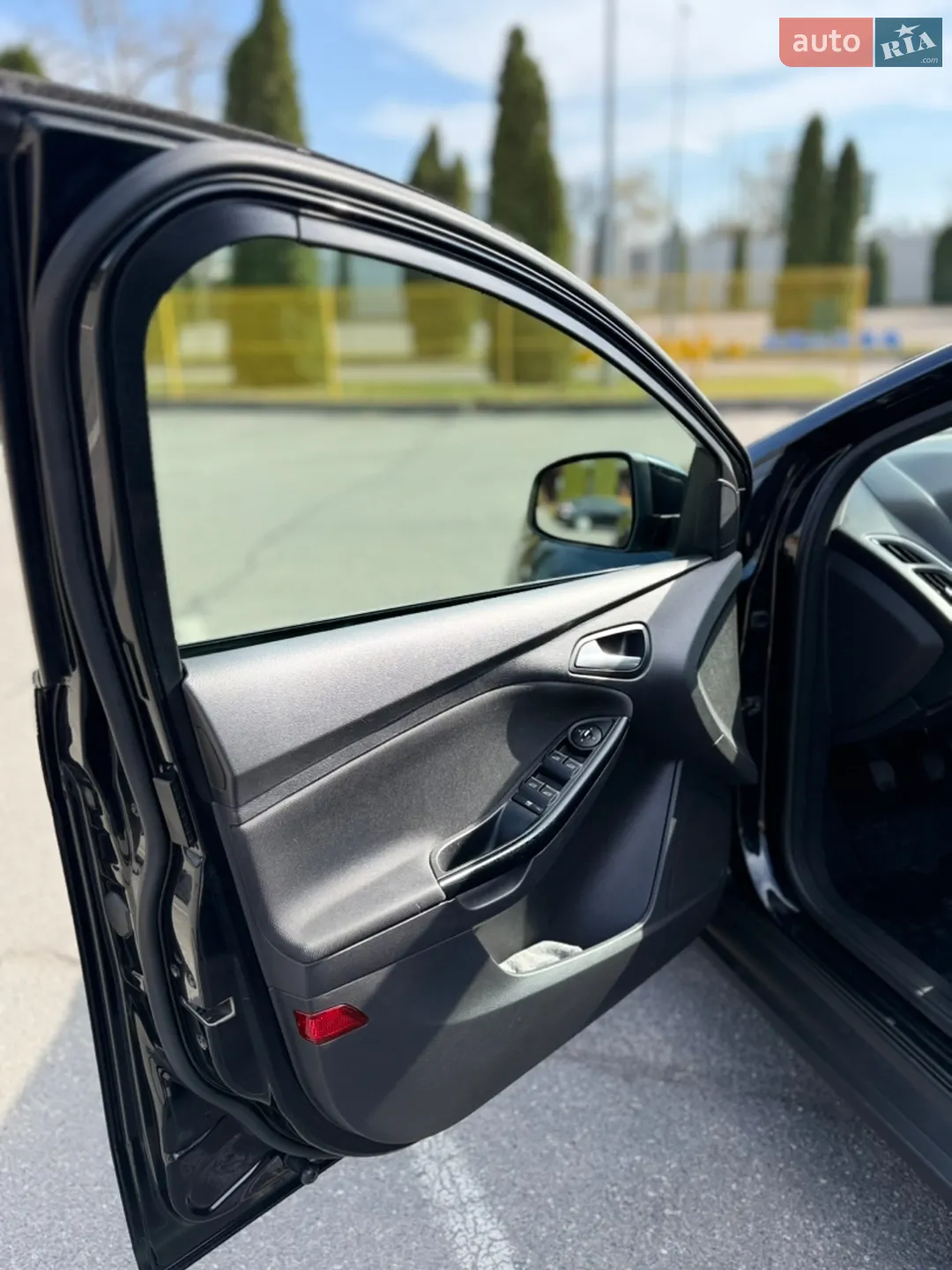 2012 Ford Focus - мініатюра 12