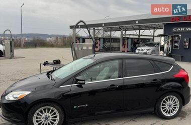 Хэтчбек Ford Focus 2012 в Львове