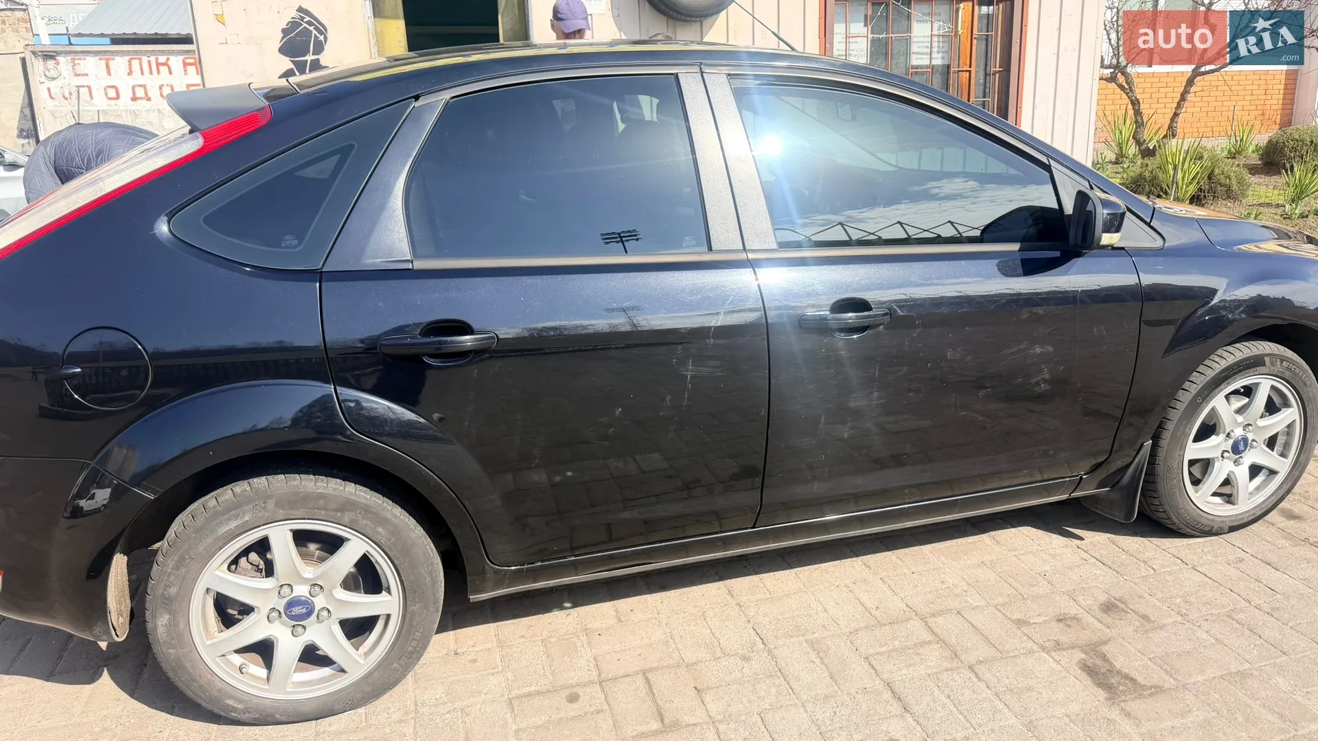 2010 Ford Focus - мініатюра 16