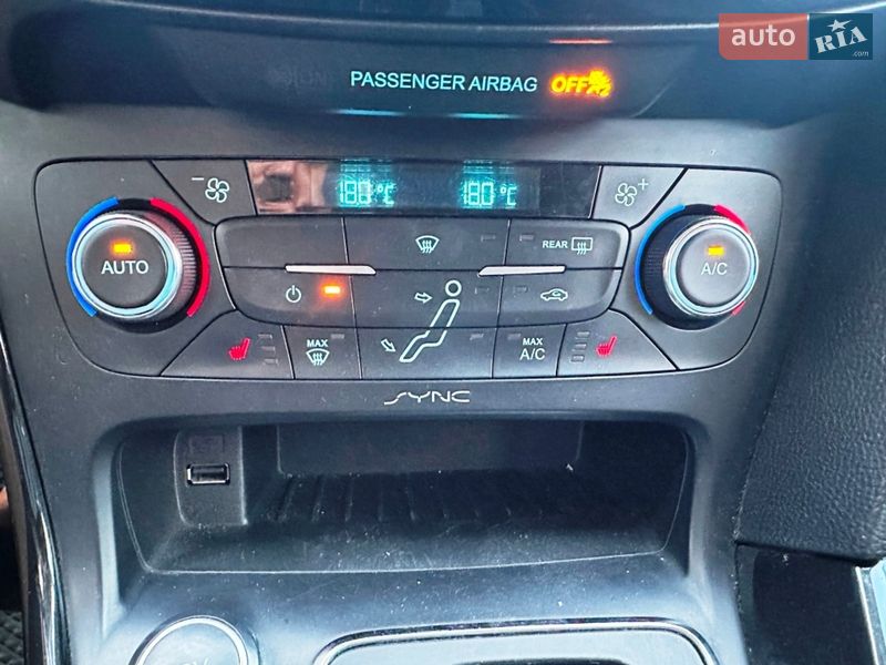 Хэтчбек Ford Focus 2016 в Запорожье