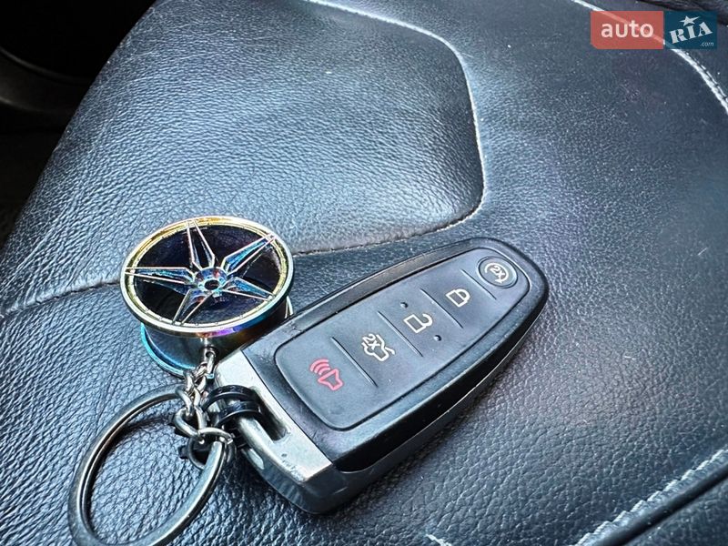 Хэтчбек Ford Focus 2016 в Запорожье