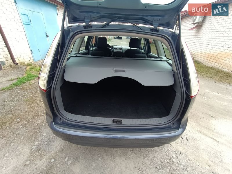 Универсал Ford Focus 2010 в Ровно фото 5 Универсал Ford Focus 2010 в Ровно