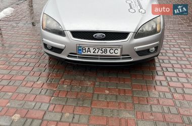 Хэтчбек Ford Focus 2007 в Помошной