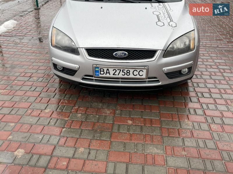 Хэтчбек Ford Focus 2007 в Помошной