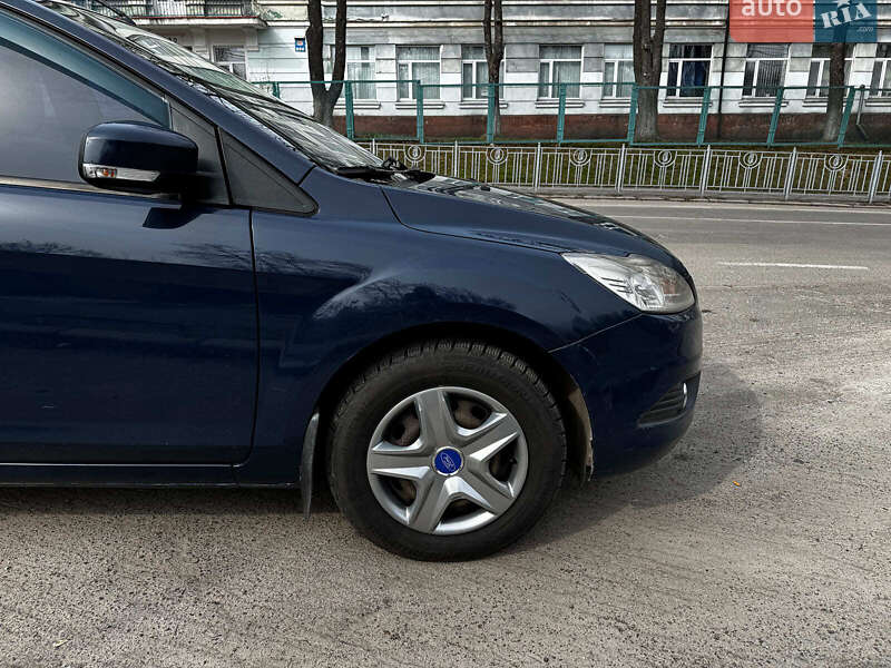 Хэтчбек Ford Focus 2008 в Киеве фото 5 Хэтчбек Ford Focus 2008 в Киеве
