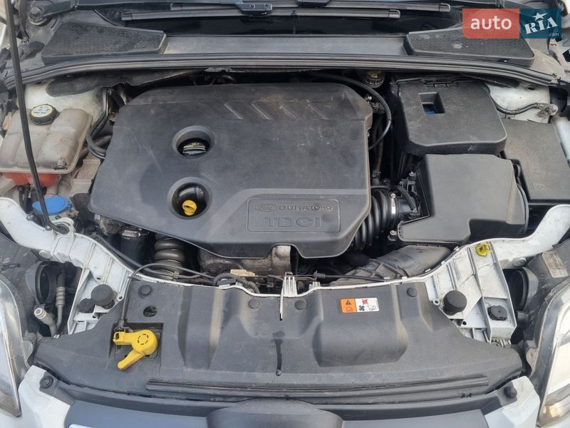 Універсал Ford Focus 2014 в Києві фото 10 Універсал Ford Focus 2014 в Києві