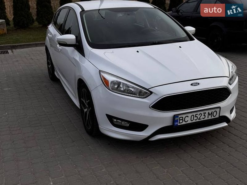 Хэтчбек Ford Focus 2015 в Городке фото 5 Хэтчбек Ford Focus 2015 в Городке