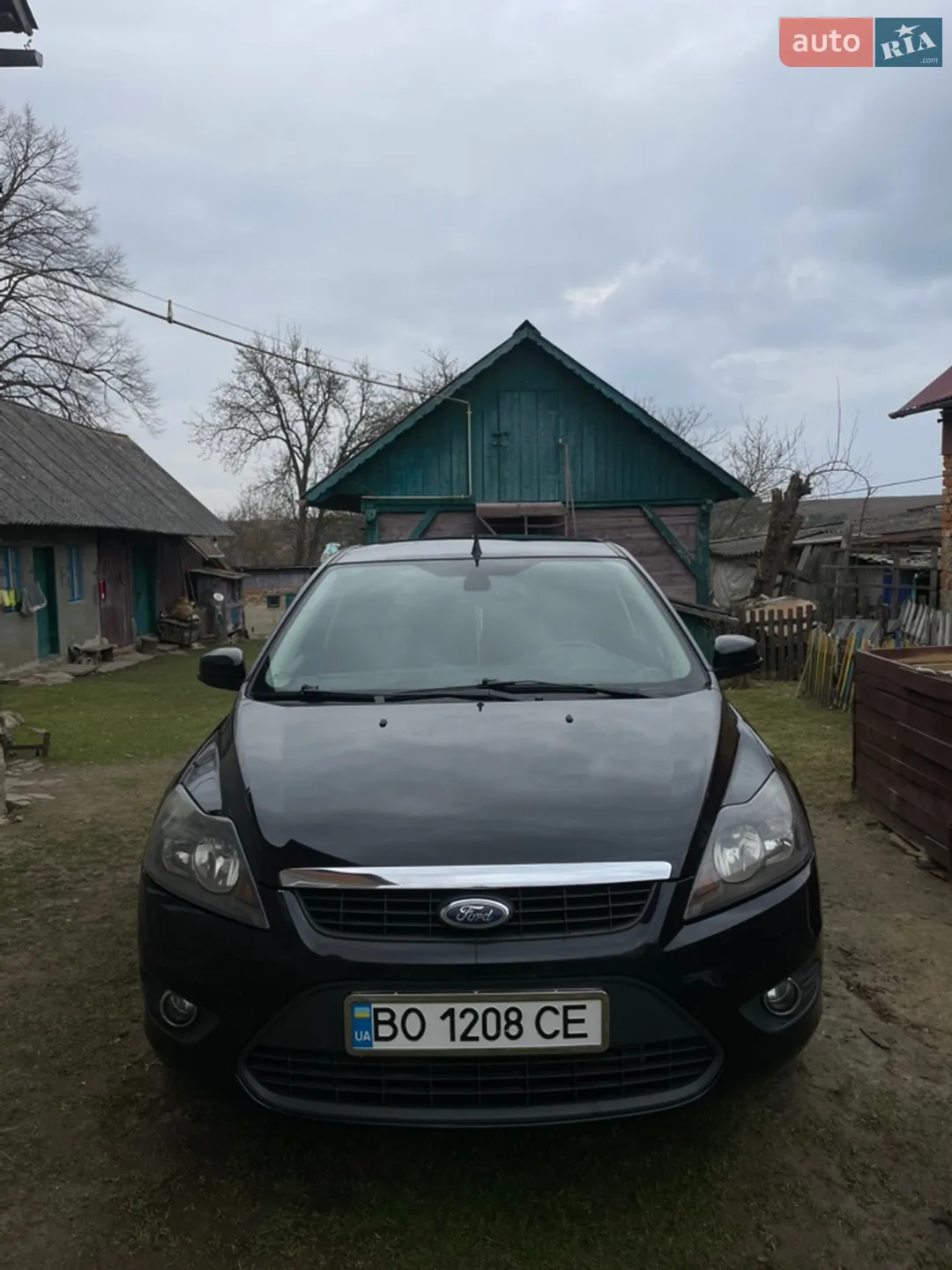2010 Ford Focus - мініатюра 2