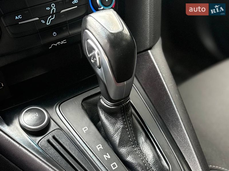 Хэтчбек Ford Focus 2015 в Львове фото 12 Хэтчбек Ford Focus 2015 в Львове