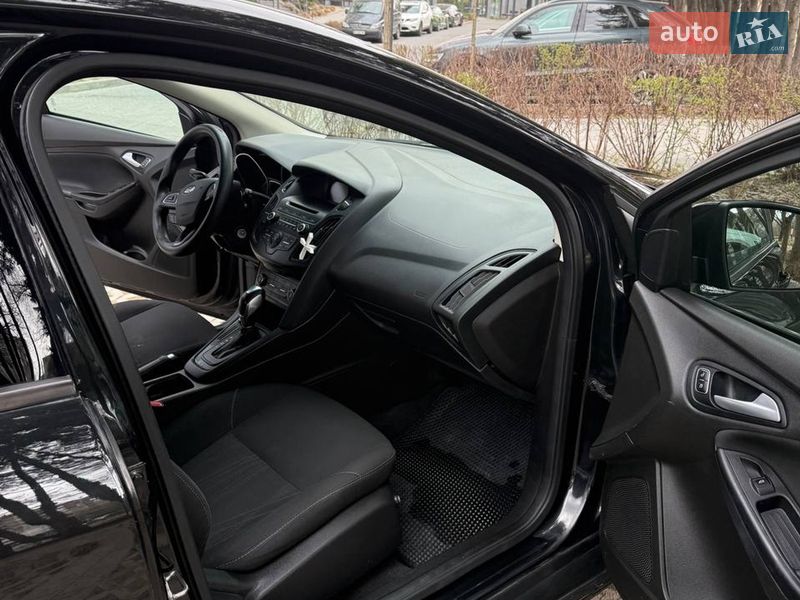 Хэтчбек Ford Focus 2015 в Львове фото 10 Хэтчбек Ford Focus 2015 в Львове