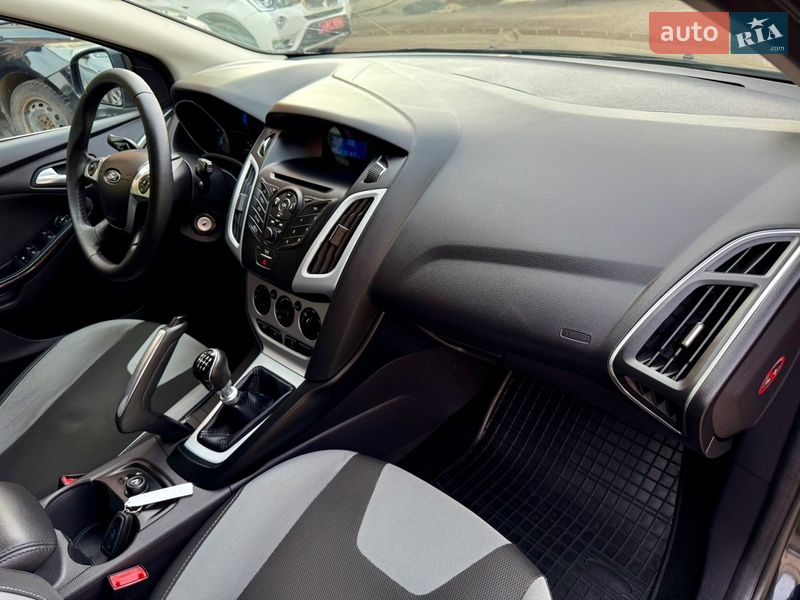 Универсал Ford Focus 2012 в Ровно