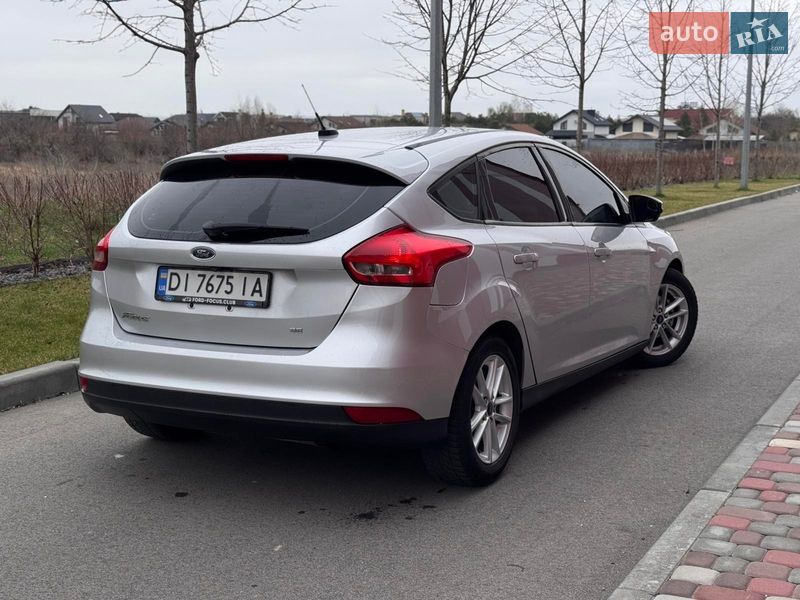 Хэтчбек Ford Focus 2016 в Днепре фото 4 Хэтчбек Ford Focus 2016 в Днепре
