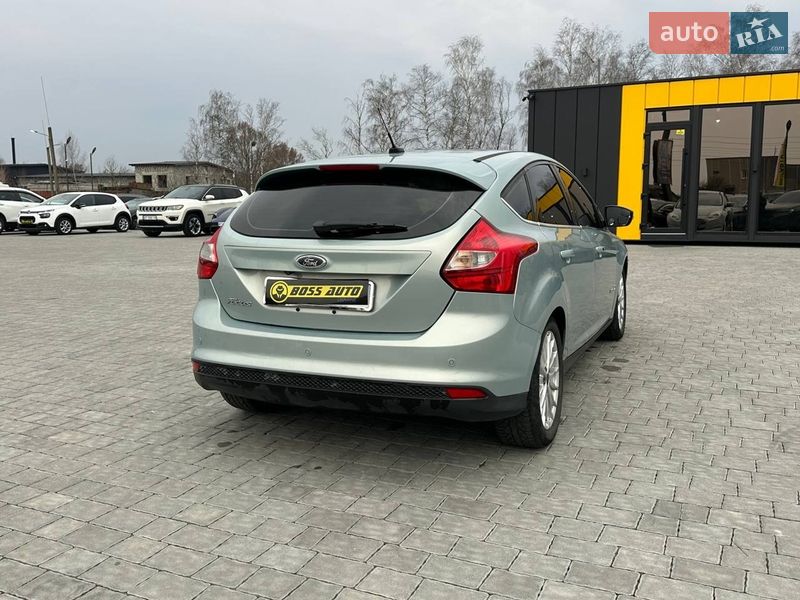 Хетчбек Ford Focus 2013 в Івано-Франківську