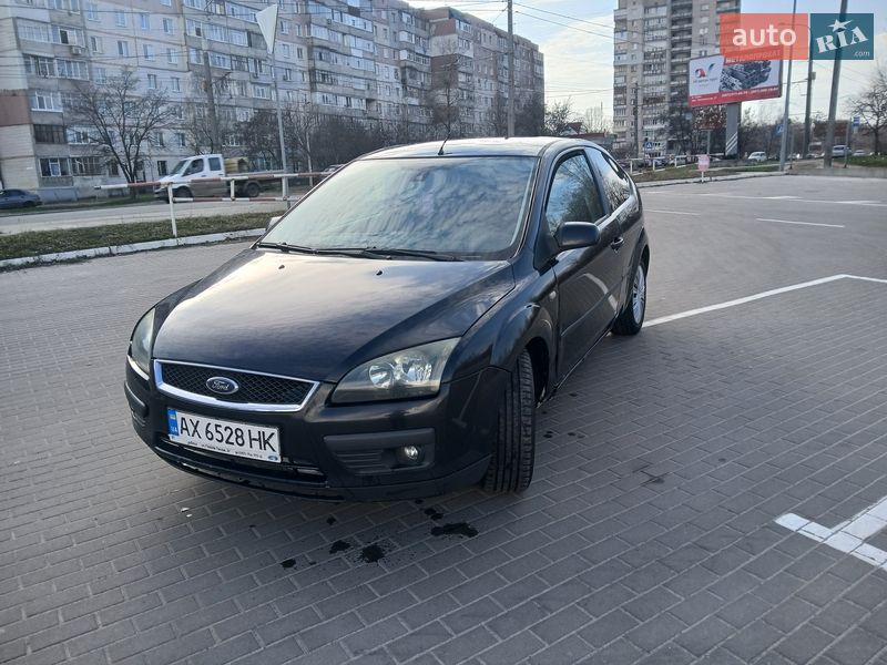 Хетчбек Ford Focus 2005 в Сумах фото 3 Хетчбек Ford Focus 2005 в Сумах