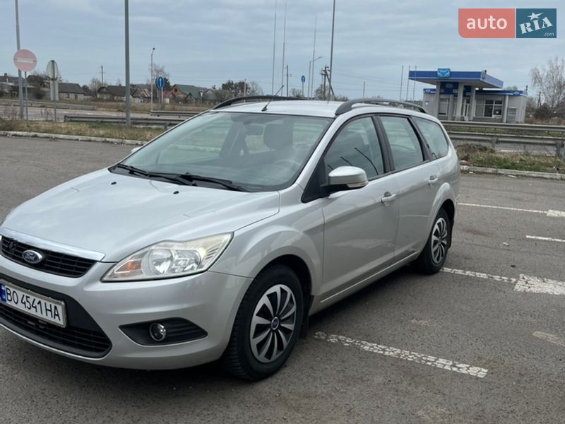 Універсал Ford Focus 2008 в Радивиліві