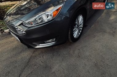 Седан Ford Focus 2017 в Киеве