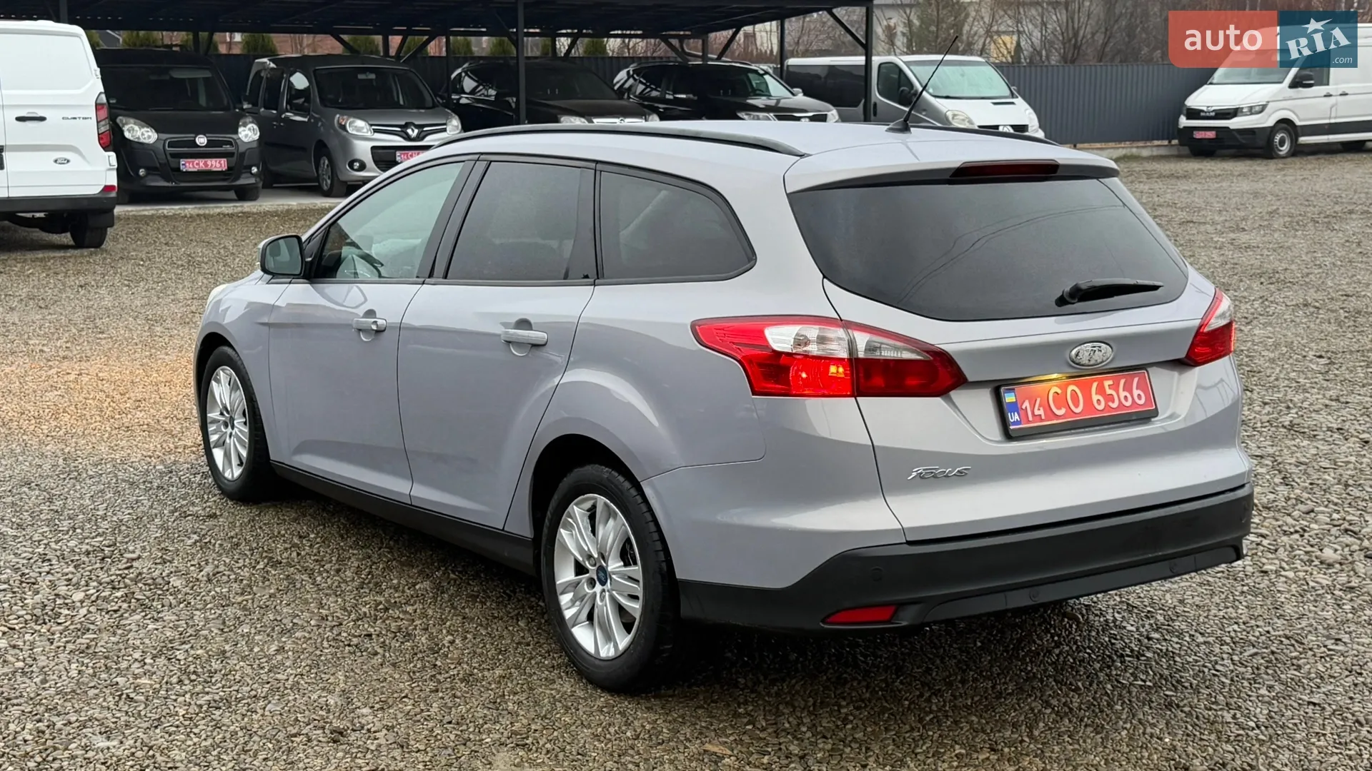 2011 Ford Focus - мініатюра 15