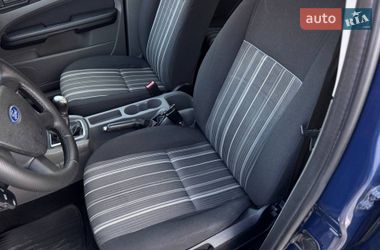 Хэтчбек Ford Focus 2011 в Киеве