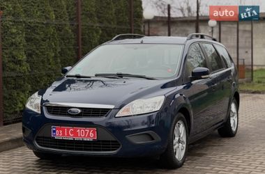 Универсал Ford Focus 2010 в Староконстантинове