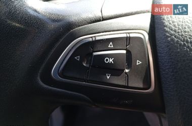 Седан Ford Focus 2015 в Киеве