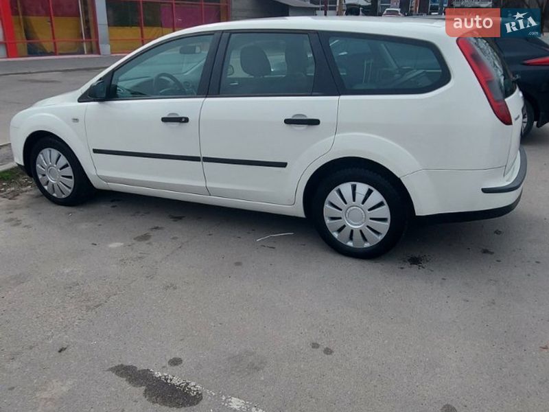 Універсал Ford Focus 2005 в Дніпрі