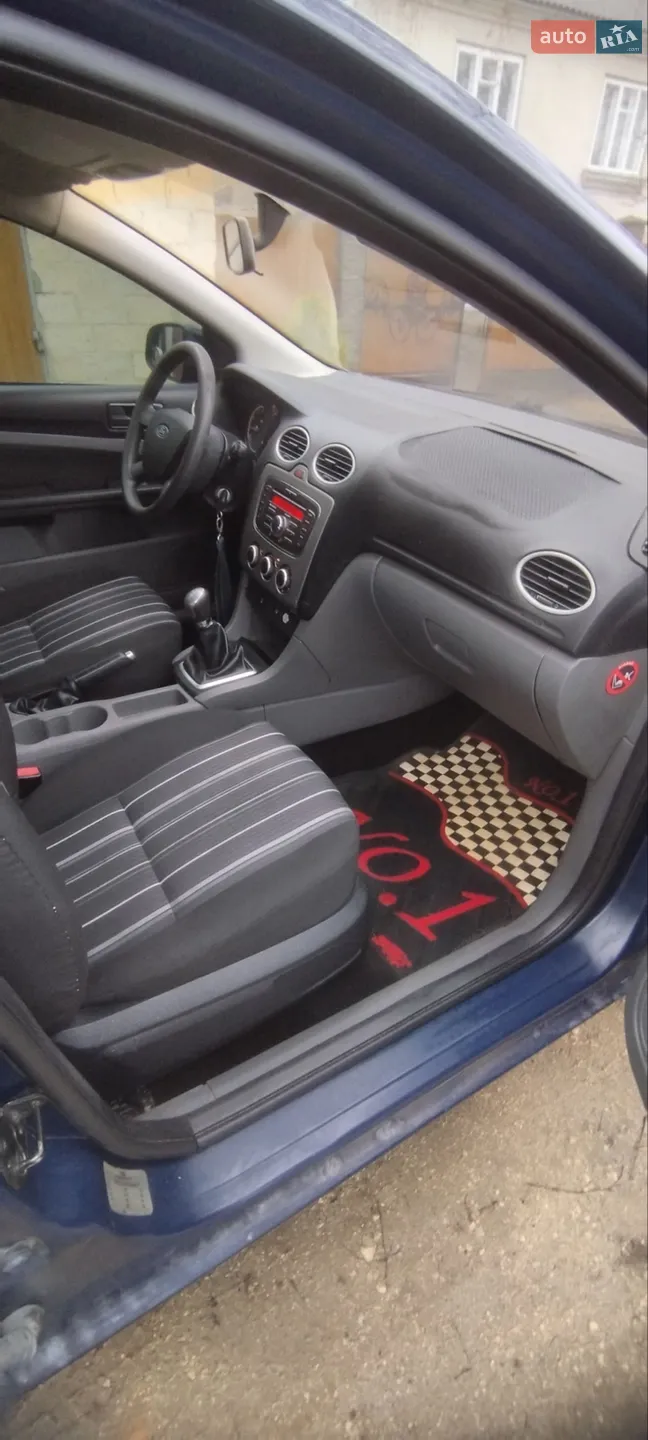 2010 Ford Focus - мініатюра 37