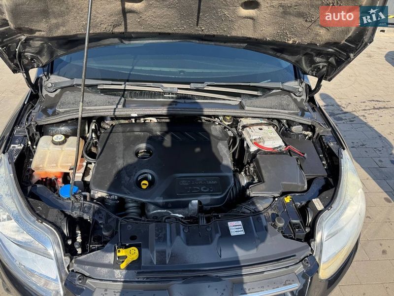 Хэтчбек Ford Focus 2012 в Шептицькому