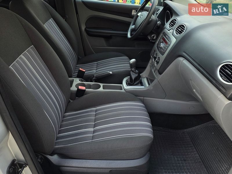 Универсал Ford Focus 2010 в Тернополе фото 35 Универсал Ford Focus 2010 в Тернополе