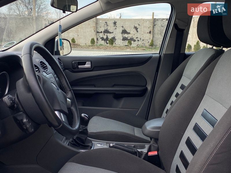 Универсал Ford Focus 2010 в Вознесенске