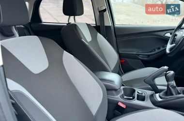 Хэтчбек Ford Focus 2014 в Киеве