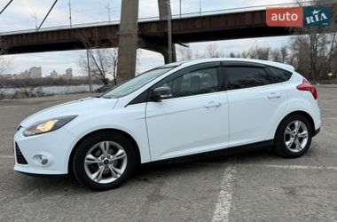 Хэтчбек Ford Focus 2014 в Киеве