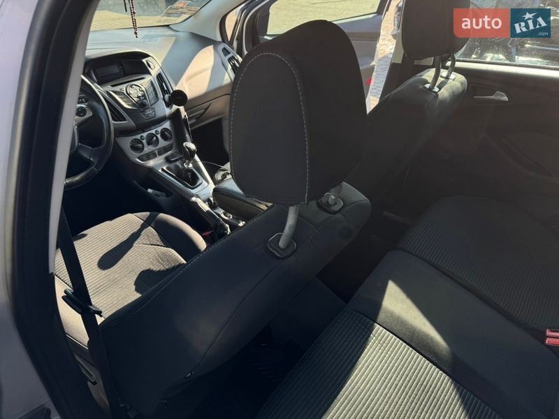 Універсал Ford Focus 2011 в Івано-Франківську