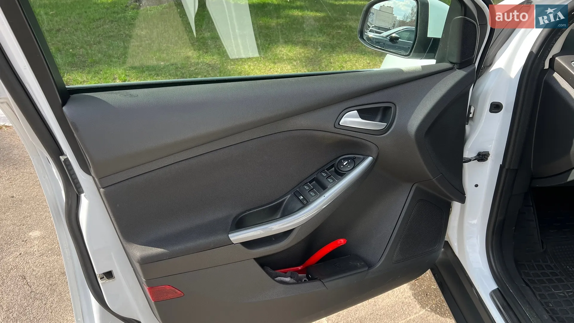 2012 Ford Focus - мініатюра 12