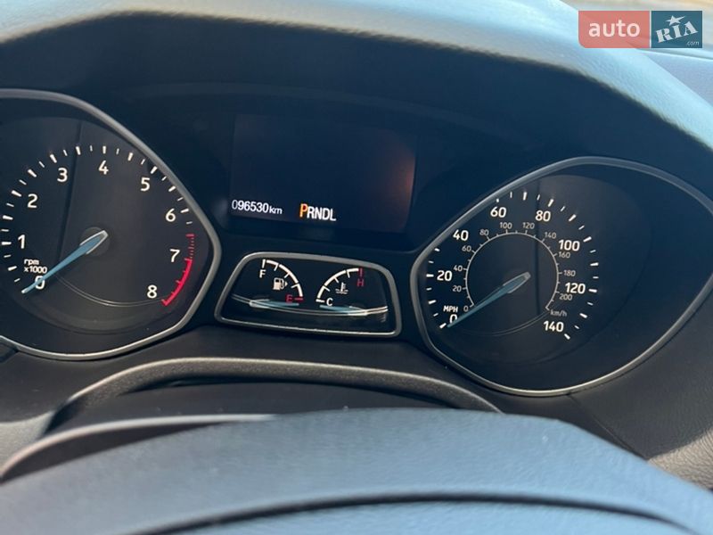 Седан Ford Focus 2015 в Львові