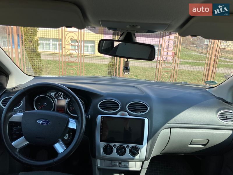 Универсал Ford Focus 2010 в Львове