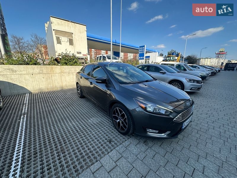Седан Ford Focus 2017 в Львове