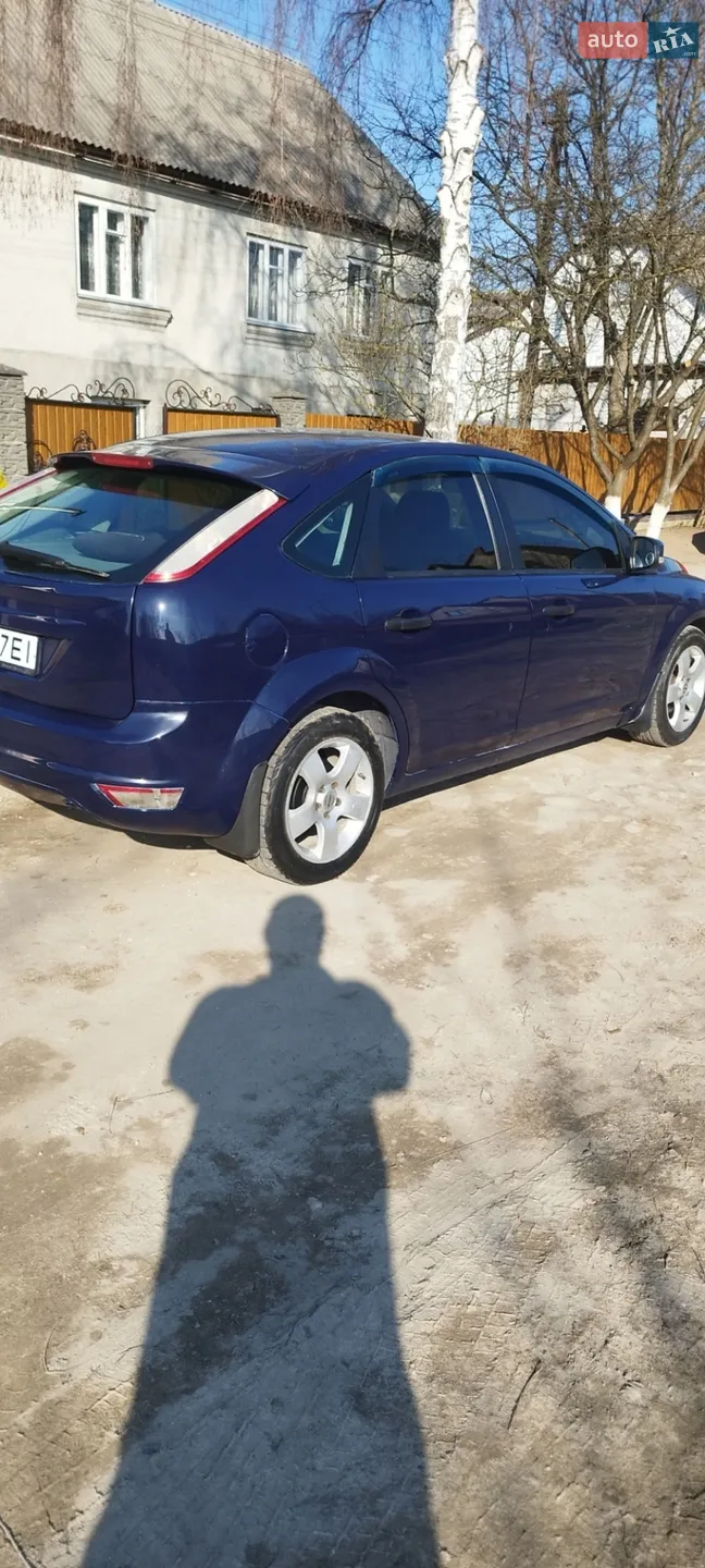 2010 Ford Focus - мініатюра 4
