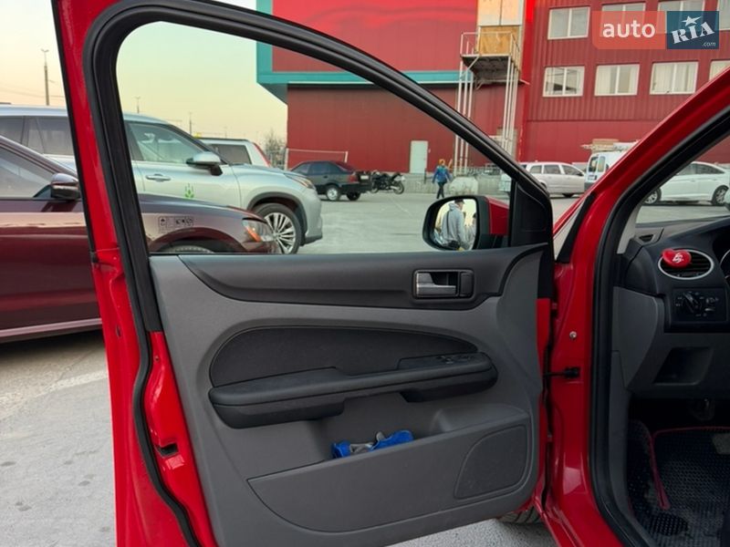 Універсал Ford Focus 2008 в Тернополі