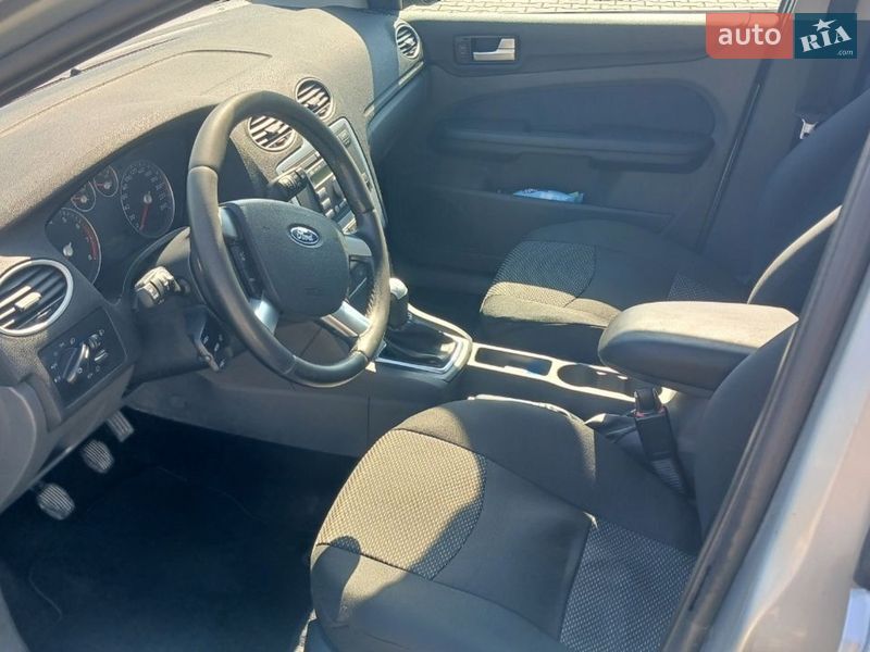 Універсал Ford Focus 2005 в Чернівцях